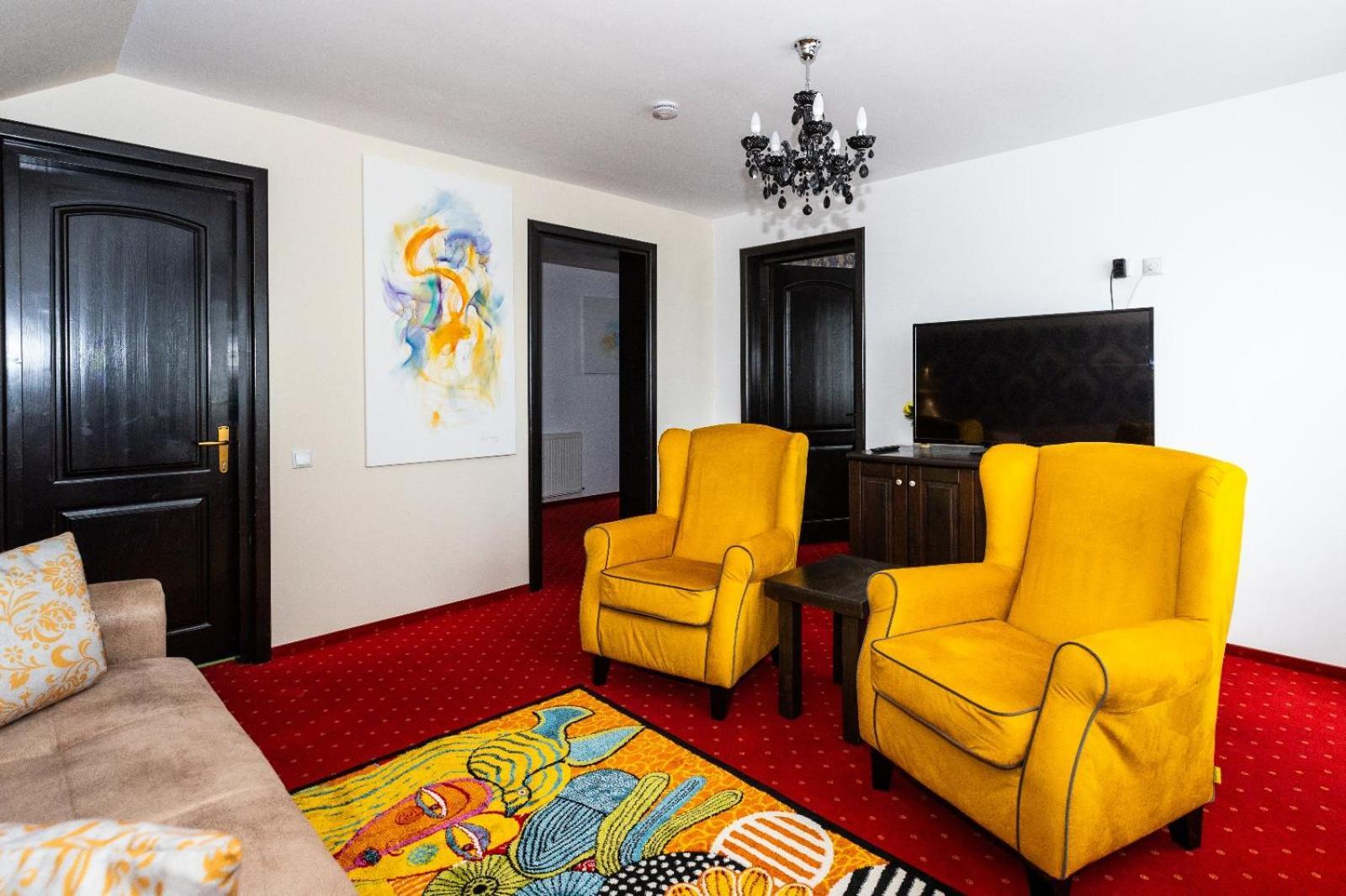 Vila Luca-Hotel Şirnea Zewnętrze zdjęcie